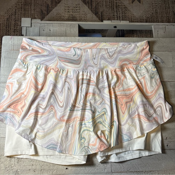 Old Navy Womens Extra High-Waisted PowerSoft Pleated Swirl Skort Plus Size 4X - Picture 1 of 15